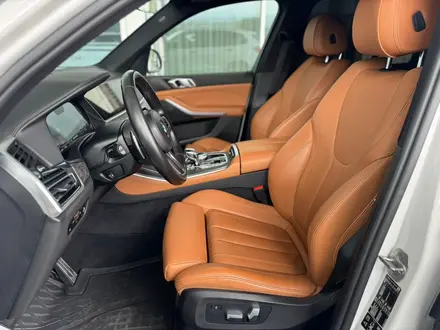 BMW X5 XDrive 40i 2021 года за 34 000 000 тг. в Алматы – фото 19