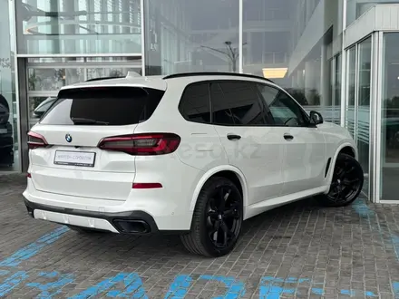 BMW X5 XDrive 40i 2021 года за 34 000 000 тг. в Алматы – фото 5