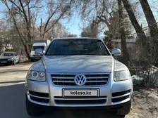 Volkswagen Touareg, 2002