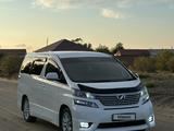 Toyota Vellfire 2009 года за 10 700 000 тг. в Атырау