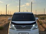 Toyota Vellfire 2009 года за 10 700 000 тг. в Атырау – фото 2