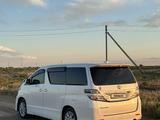 Toyota Vellfire 2009 года за 10 700 000 тг. в Атырау – фото 3