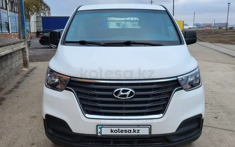 Hyundai H-1 2021 года за 16 500 000 тг. в Актобе