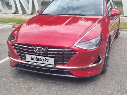 Hyundai Sonata 2020 года за 13 500 000 тг. в Алматы – фото 2