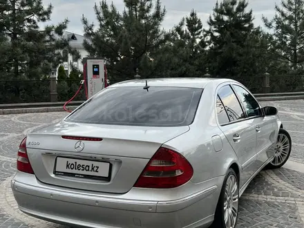 Mercedes-Benz E 500 2003 года за 6 700 000 тг. в Алматы – фото 2