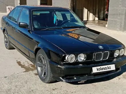 BMW 520 1993 года за 1 300 000 тг. в Актау – фото 2