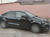 Volkswagen Polo 2016 года за 4 700 000 тг. в Шымкент – фото 2