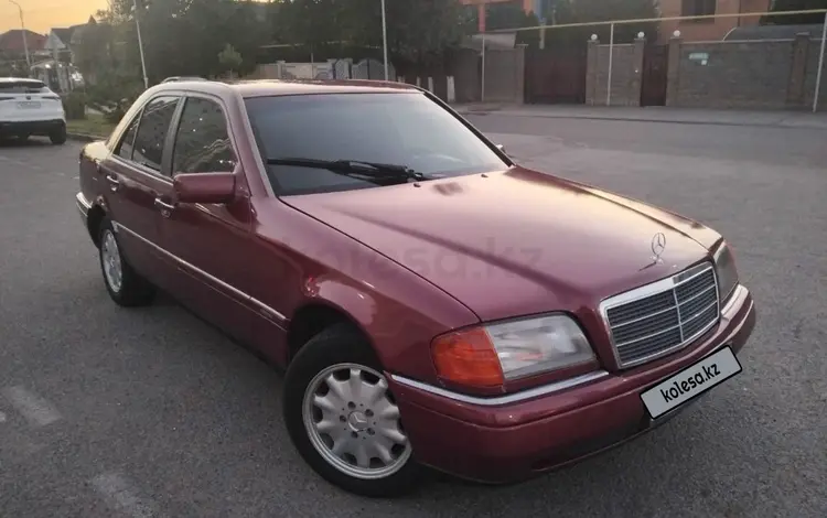 Mercedes-Benz C 200 1995 года за 1 450 000 тг. в Алматы