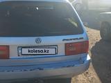 Volkswagen Passat 1995 годаfor1 850 000 тг. в Астана – фото 5