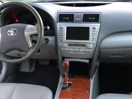 Toyota Camry 2010 года за 4 900 000 тг. в Актобе