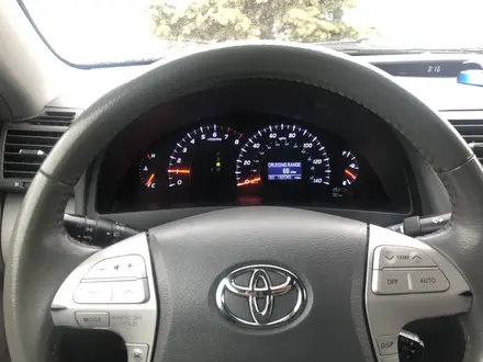 Toyota Camry 2010 года за 4 900 000 тг. в Актобе – фото 13