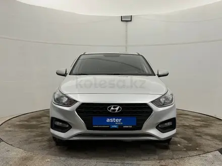 Hyundai Accent 2017 года за 5 640 000 тг. в Актобе – фото 2