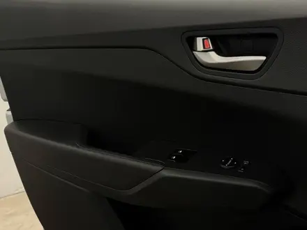 Hyundai Accent 2017 года за 5 640 000 тг. в Актобе – фото 22