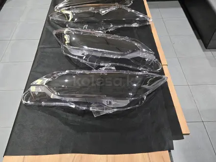 На Toyota камри 50 стекло фары кокшетау Алматы за 16 000 тг. в Кокшетау – фото 13