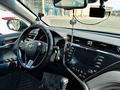 Toyota Camry 2020 года за 15 900 000 тг. в Атырау – фото 8