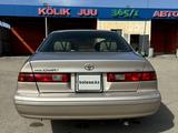 Toyota Camry 1998 года за 3 700 000 тг. в Алматы – фото 3