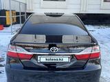Toyota Camry 2015 годаfor11 300 000 тг. в Алматы – фото 3