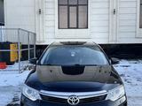 Toyota Camry 2015 годаfor11 300 000 тг. в Алматы