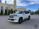 Toyota Land Cruiser 2020 годаүшін40 000 000 тг. в Алматы