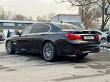 BMW 750 2011 года за 13 500 000 тг. в Алматы – фото 3