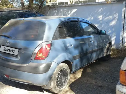 Kia Rio 2007 года за 3 200 000 тг. в Актобе – фото 4