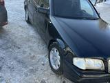 Mercedes-Benz C 180 1997 годаfor2 100 000 тг. в Астана – фото 3