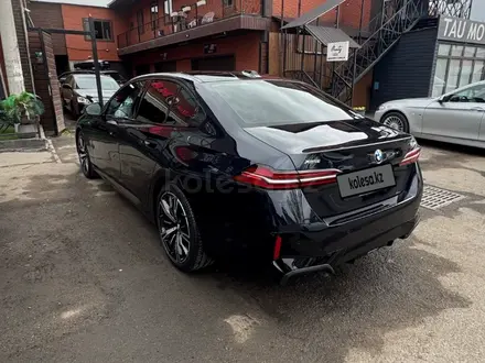 BMW 530 2024 года за 36 000 000 тг. в Алматы – фото 3