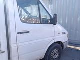 Mercedes-Benz Sprinter 2003 годаfor8 800 000 тг. в Тараз – фото 3