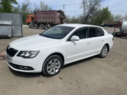 Skoda Superb 2014 года за 6 500 000 тг. в Астана – фото 2