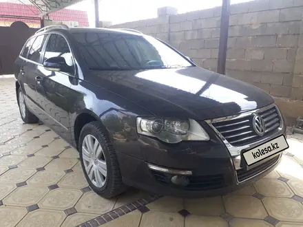 Volkswagen Passat 2008 года за 3 800 000 тг. в Шымкент – фото 2