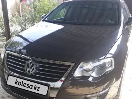 Volkswagen Passat 2008 года за 3 800 000 тг. в Шымкент