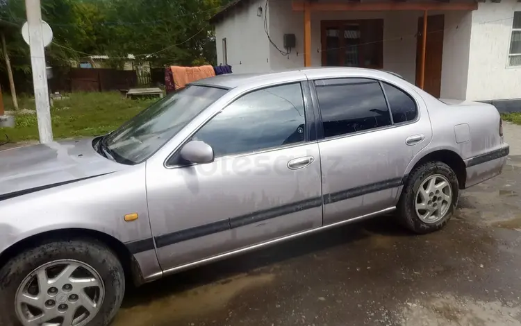 Nissan Maxima 1998 годаүшін1 300 000 тг. в Урджар