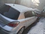 Opel Astra 2004 годаfor2 000 000 тг. в Шымкент