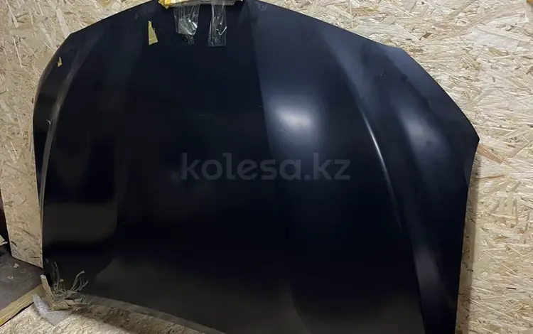 Капот на Toyota Camry 70 за 215 000 тг. в Алматы