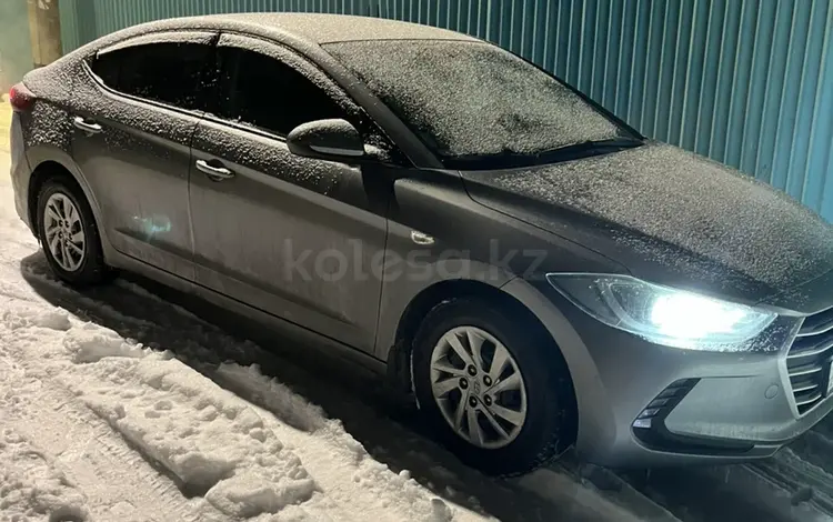 Hyundai Elantra 2018 годаүшін8 300 000 тг. в Тараз