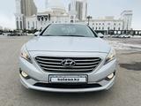 Hyundai Sonata 2016 годаfor7 125 000 тг. в Астана – фото 4