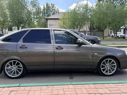 ВАЗ (Lada) Priora 2172 2015 года за 3 150 000 тг. в Астана – фото 3