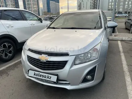 Chevrolet Cruze 2013 года за 4 200 000 тг. в Астана – фото 2