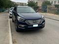 Hyundai Santa Fe 2016 годаүшін7 000 000 тг. в Актау