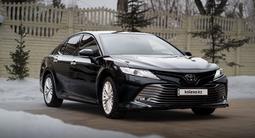 Toyota Camry 2019 года за 14 900 000 тг. в Астана