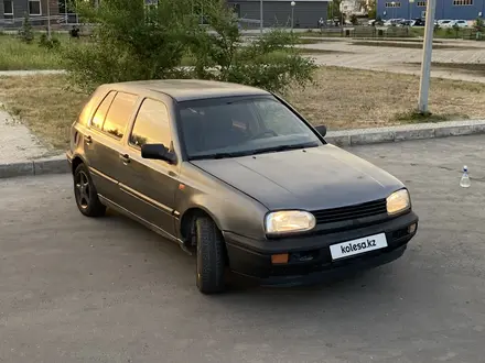 Volkswagen Golf 1992 года за 710 000 тг. в Павлодар – фото 2