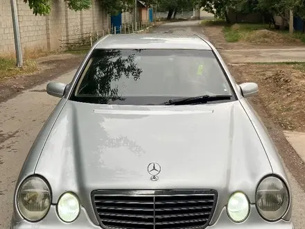 Mercedes-Benz E 320 2001 года за 4 400 000 тг. в Шымкент