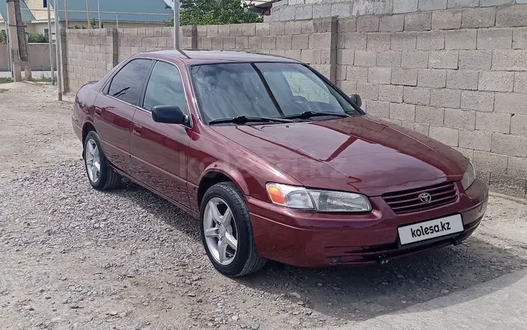 Toyota Camry 1999 годаүшін3 000 000 тг. в Алматы