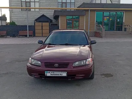 Toyota Camry 1999 года за 3 000 000 тг. в Алматы – фото 3
