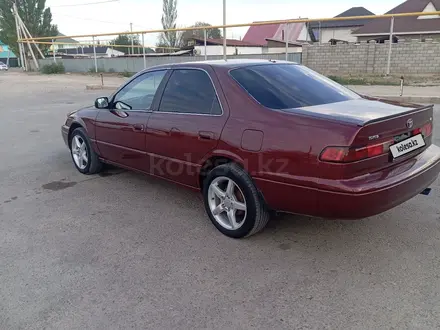 Toyota Camry 1999 года за 3 000 000 тг. в Алматы – фото 9