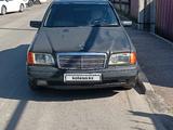 Mercedes-Benz C 180 1993 года за 1 100 000 тг. в Алматы