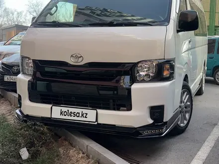Toyota Hiace 2014 года за 14 000 000 тг. в Алматы – фото 4