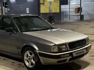 Audi 80