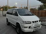 Mitsubishi Delica 1995 года за 5 000 000 тг. в Алматы