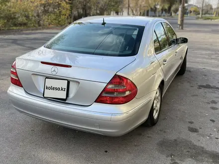 Mercedes-Benz E 240 2003 года за 5 800 000 тг. в Тараз – фото 2